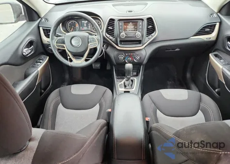 2018 Jeep Cherokee Latitude z USA, uszkodzony, nr VIN 1C4PJLCB2JD531527